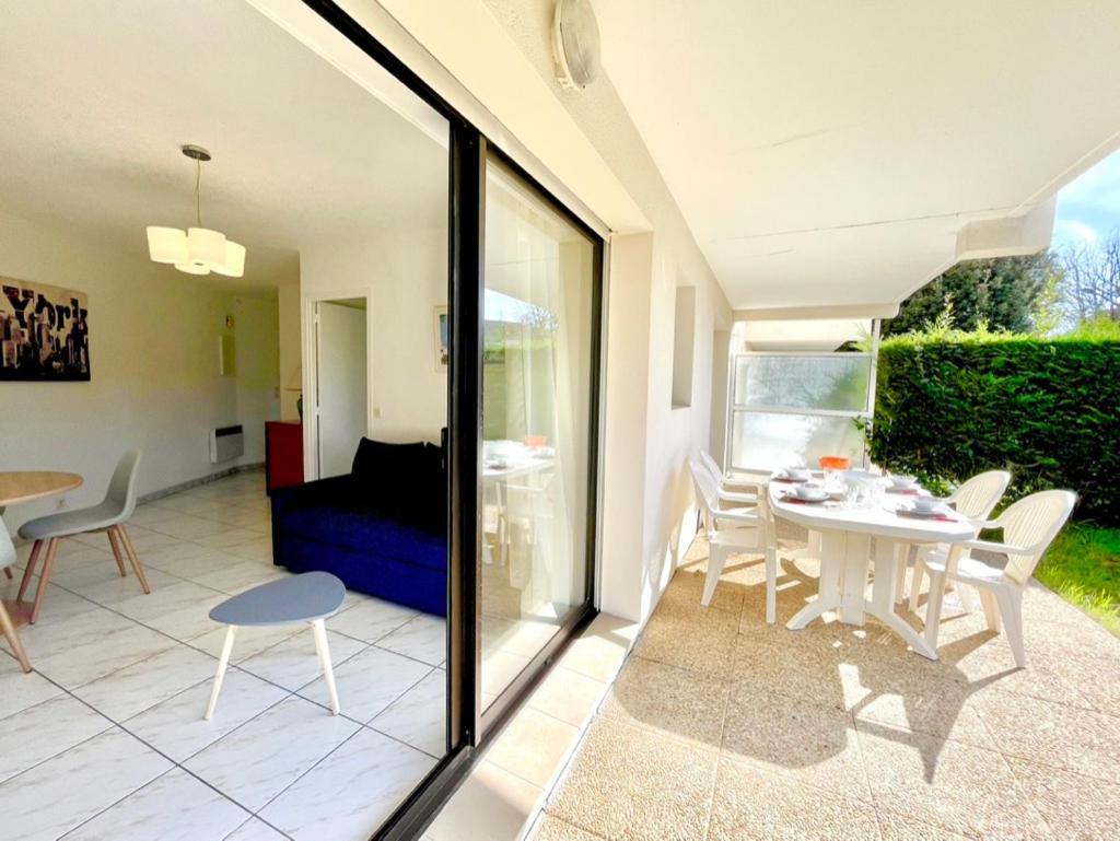 Charmant Rez De Jardin - 900m Plage De Pontaillac Royan