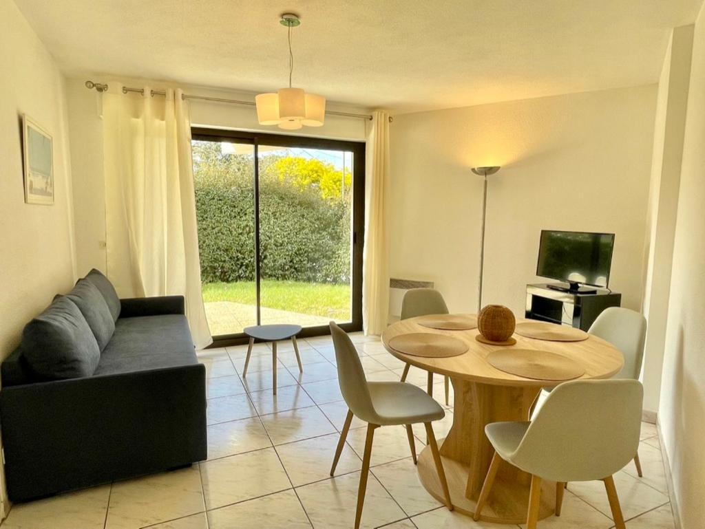 Charmant Rez De Jardin - 900m Plage De Pontaillac Appartement Royan